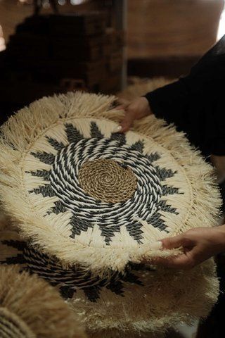 ROUND MAT S , Black
