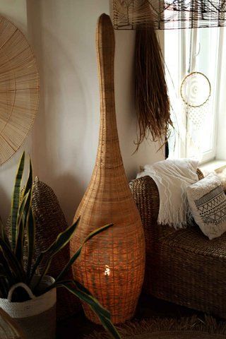 Cahaya L Lamp